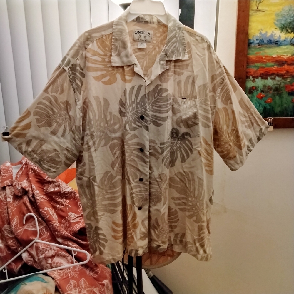 Tropical leaf Hawaiian shirt, Bamboo Cay size XL